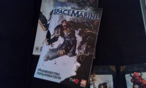 Warhammer 40,000: Space Marine - Фотообзор локализованного коллекционного издания Warhammer 40 000: Space Marine (PC)